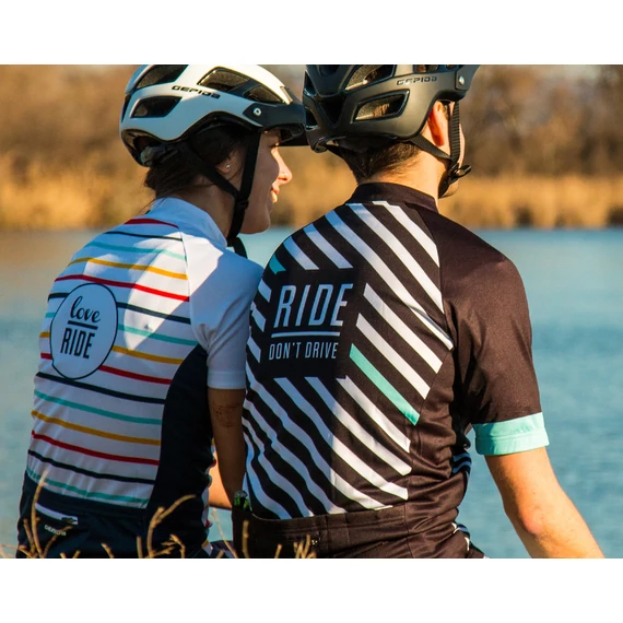 GEPIDA KRÁTKÝ DÁMSKÝ DRES