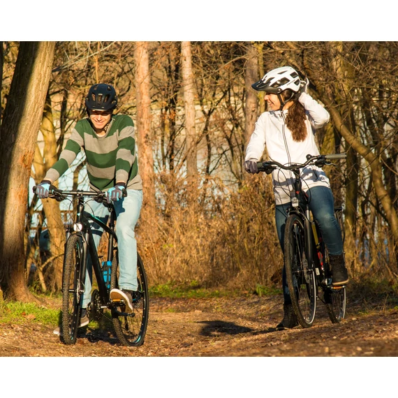 TOUR CYKLISTICKÁ PŘILBA BÍLÁ